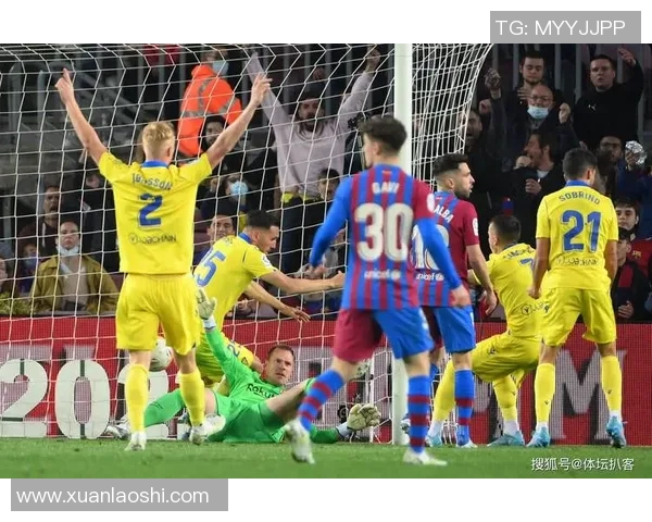 欧联杯惊天冷门拜仁3-0力克巴萨补时进球点燃全场激情